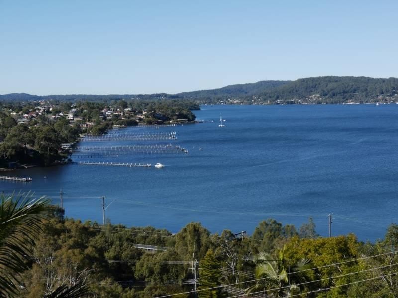 12 Sandstone Crescent, Tascott NSW 2250