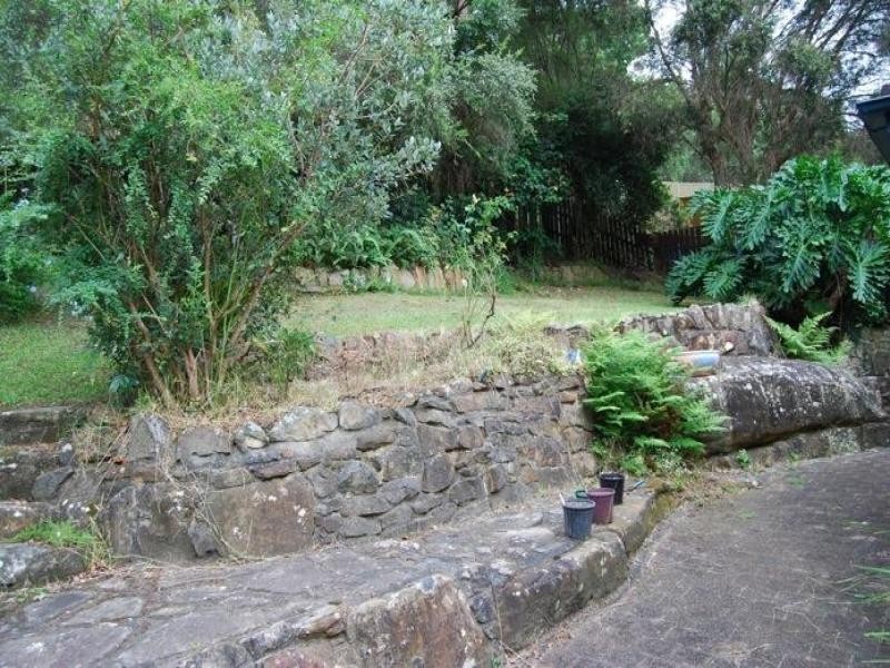 48 Sandstone Crescent, Tascott NSW 2250