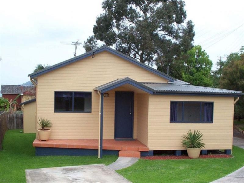 3 Alukea Avenue, Point Clare NSW 2250