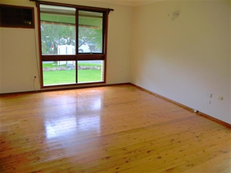 14 Wendy Drive, Point Clare NSW 2250