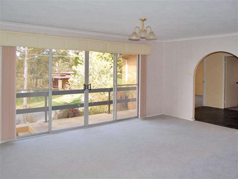 48 Sandstone Crescent, Tascott NSW 2250