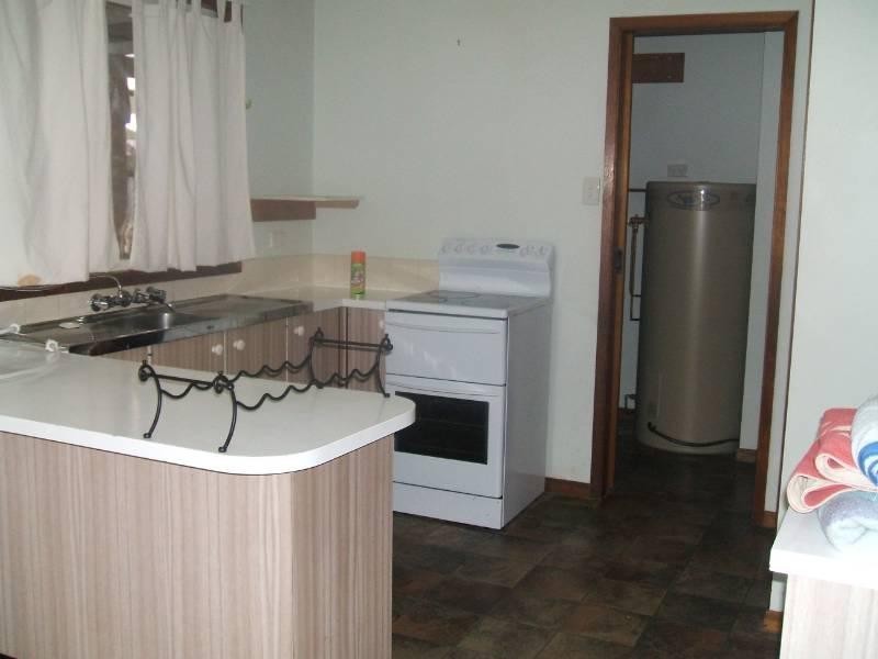 13 Kulara Avenue, West Gosford NSW 2250