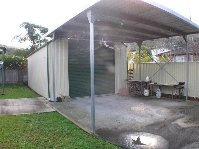 1 The Broadwaters, Tascott NSW 2250