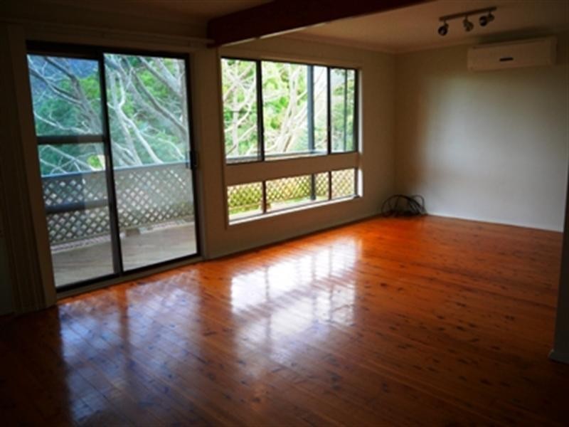 4 Bluefish Crescent, Tascott NSW 2250