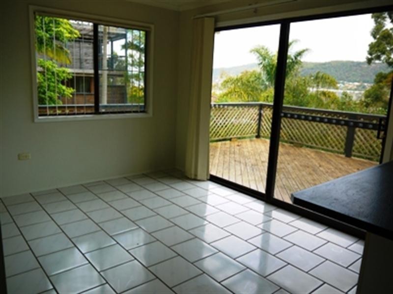 4 Bluefish Crescent, Tascott NSW 2250