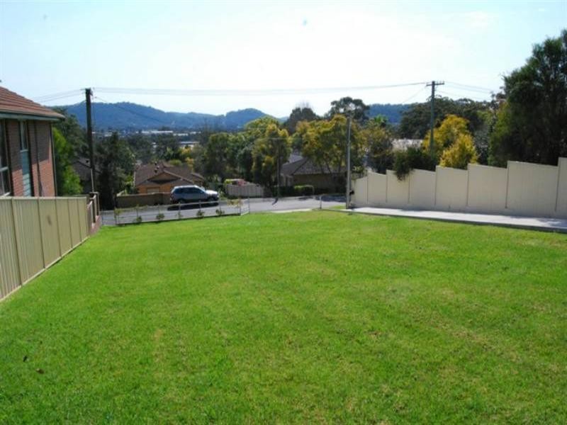 9a Margaret Street, Point Clare NSW 2250