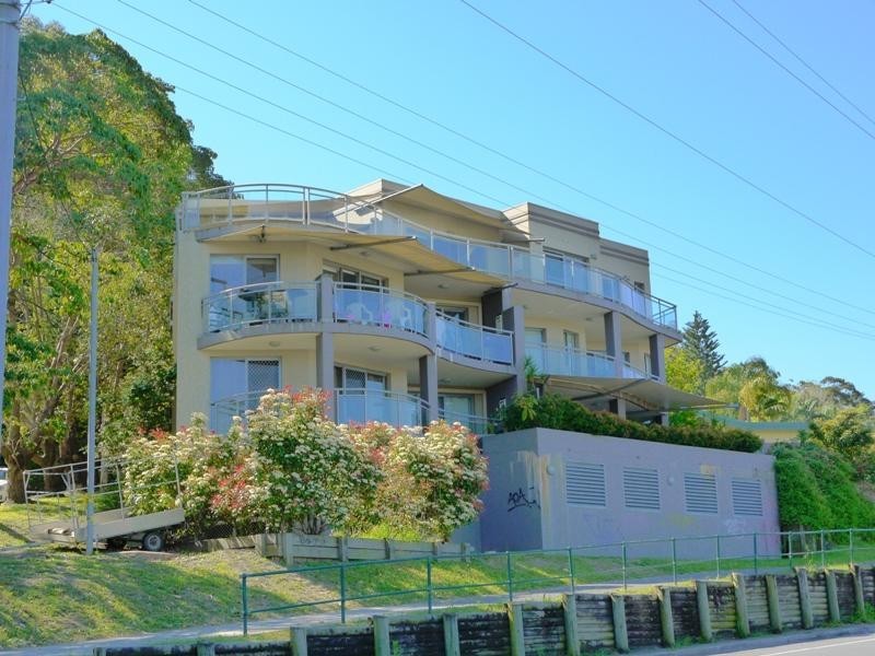 1/2a Cape Street, Gosford NSW 2250