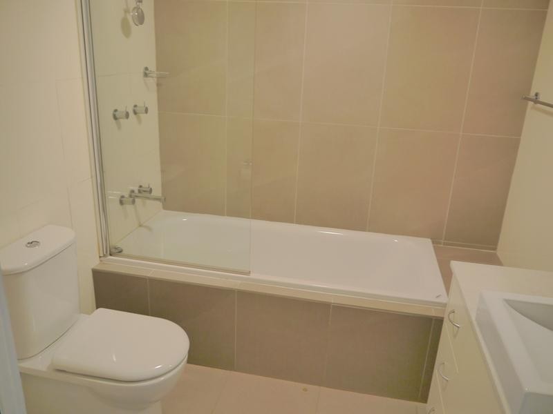 1/2a Cape Street, Gosford NSW 2250