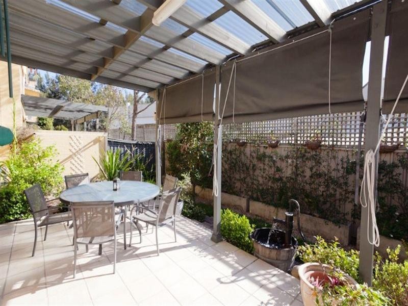 32/2 Adcock Avenue, Gosford NSW 2250