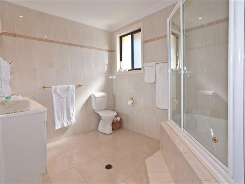 32/2 Adcock Avenue, Gosford NSW 2250