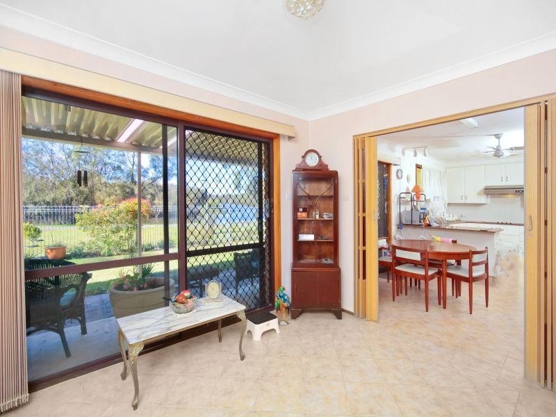 6 Gurra Close, Gosford NSW 2250