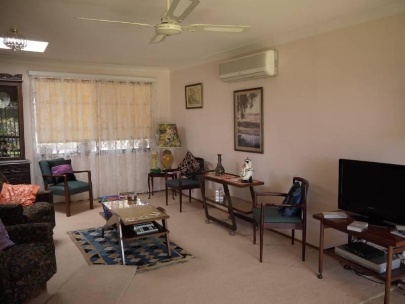 6 Gurra Close, Gosford NSW 2250