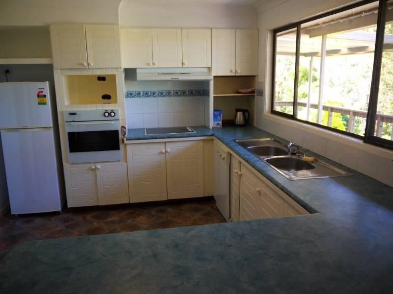 11 Kateena Avenue, Tascott NSW 2250
