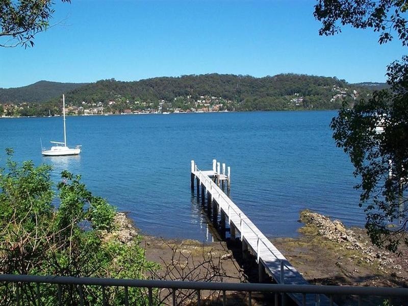 20 Albany Street, East Gosford NSW 2250