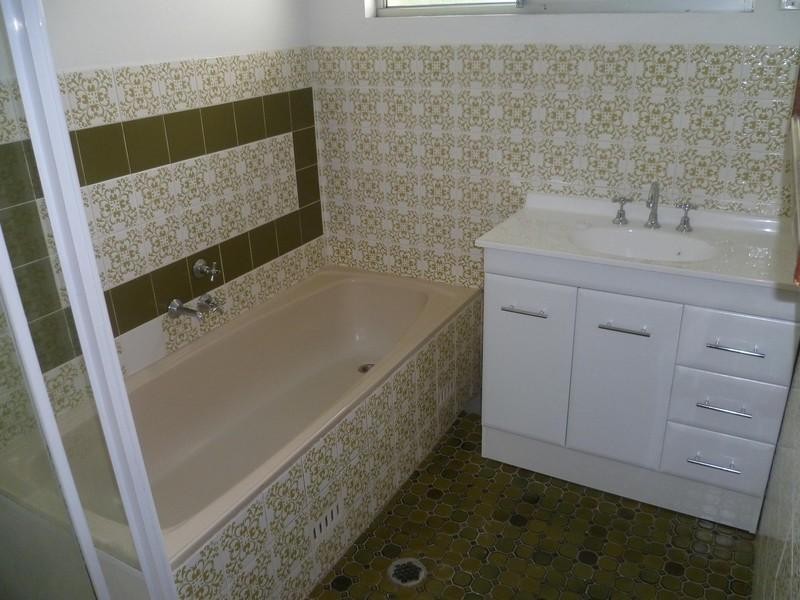 79 Brisbane Water Drive, Point Clare NSW 2250