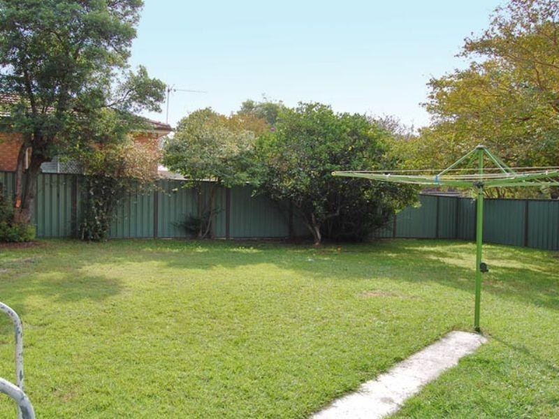 198 Brisbane Water Drive, Point Clare NSW 2250