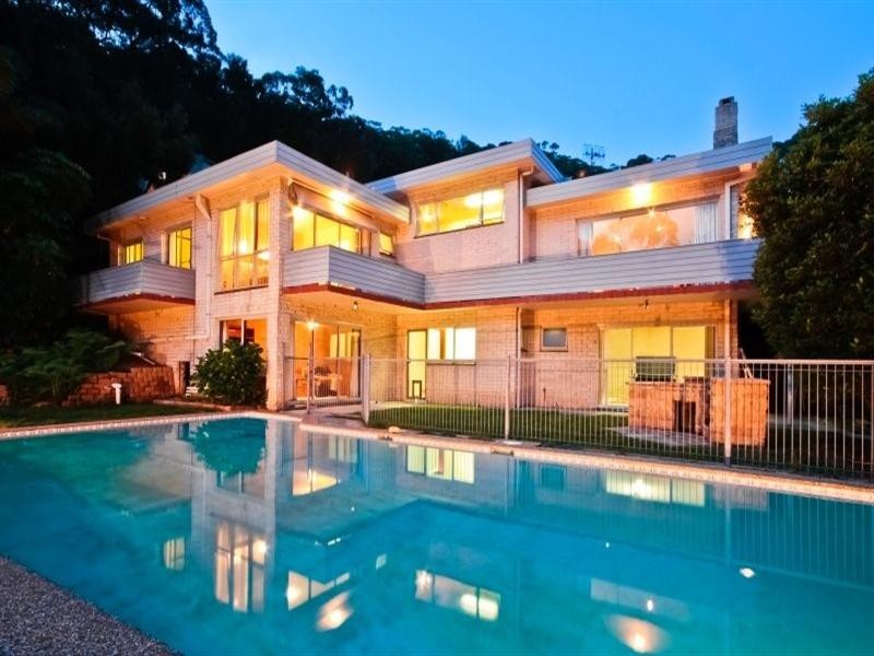 34 Scott Street, Point Clare NSW 2250