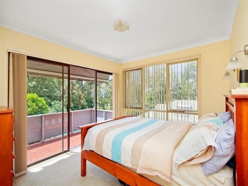 34 Scott Street, Point Clare NSW 2250