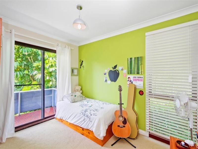 34 Scott Street, Point Clare NSW 2250