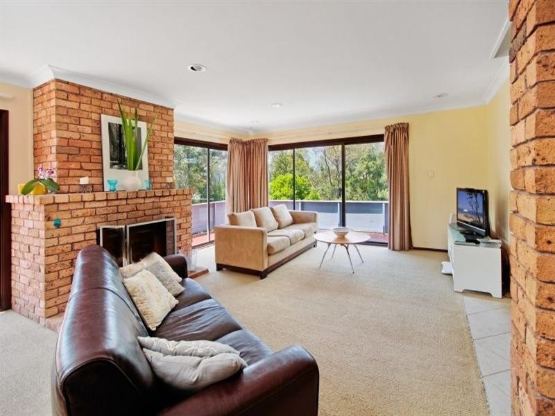 34 Scott Street, Point Clare NSW 2250