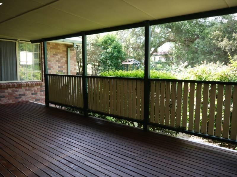 37 Collard Road, Point Clare NSW 2250