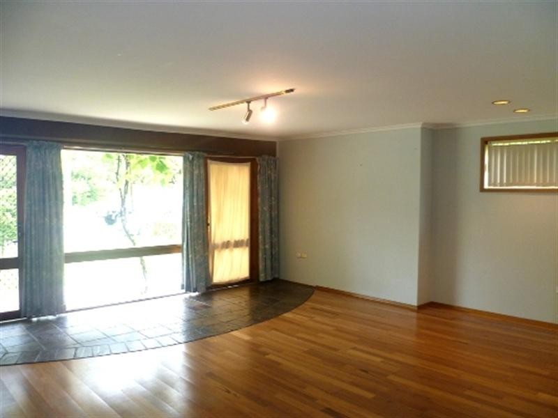 15 Fox Close, Kariong NSW 2250
