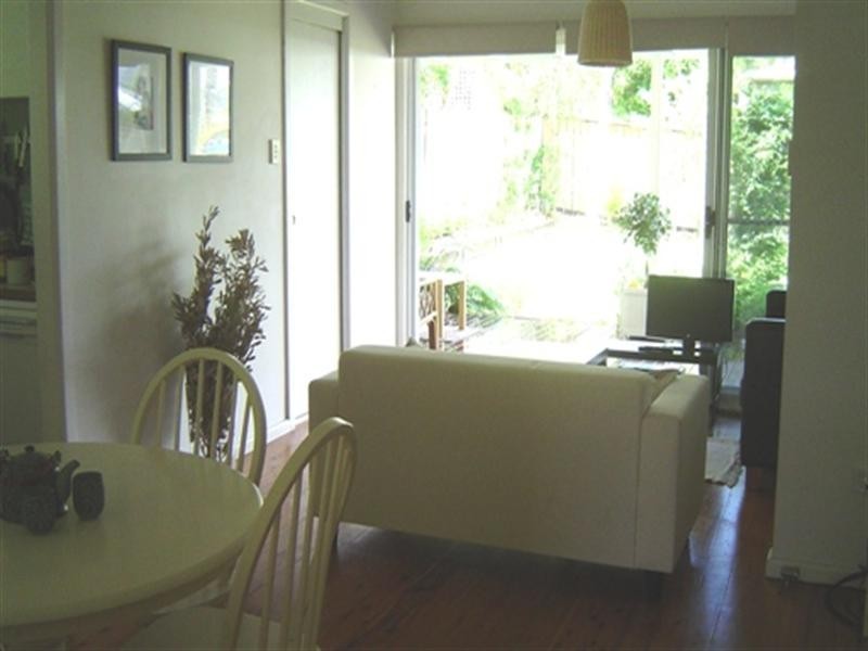 13B Alukea Avenue, Point Clare NSW 2250