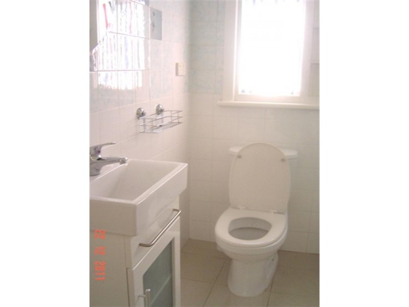 13B Alukea Avenue, Point Clare NSW 2250