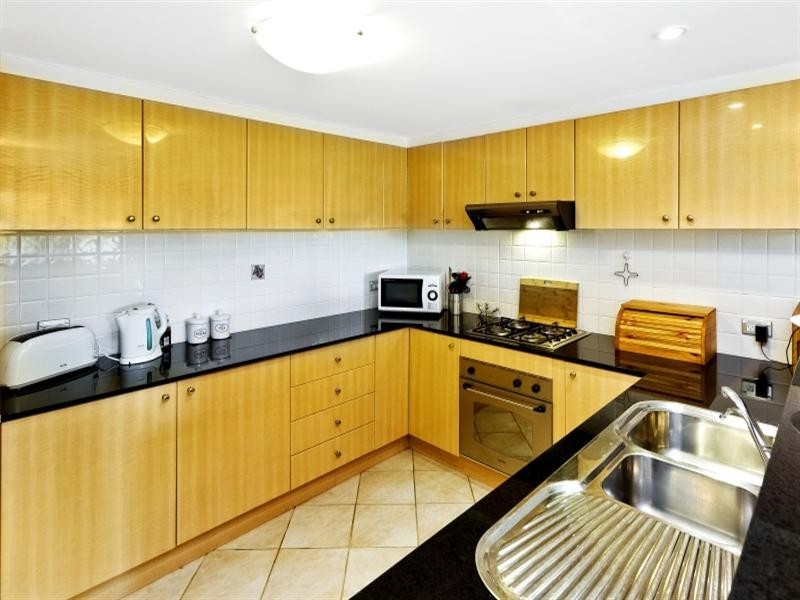 2/92 John Whiteway Drive  ACCESS VIA HENRY PARRY Drive, Gosford NSW 2250