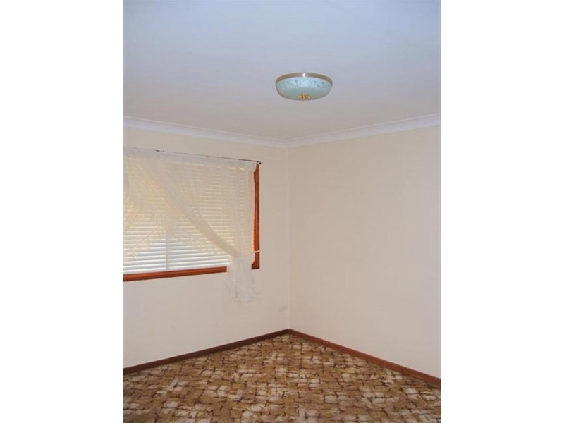 6/15 Kurrawa Avenue, Point Clare NSW 2250