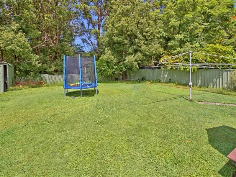 14 Wendy Drive, Point Clare NSW 2250