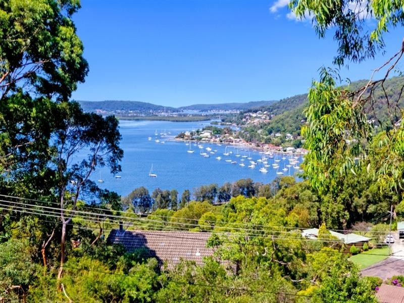 18 Indra Road, Tascott NSW 2250