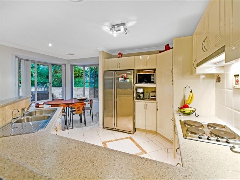 32 Scott Street, Point Clare NSW 2250