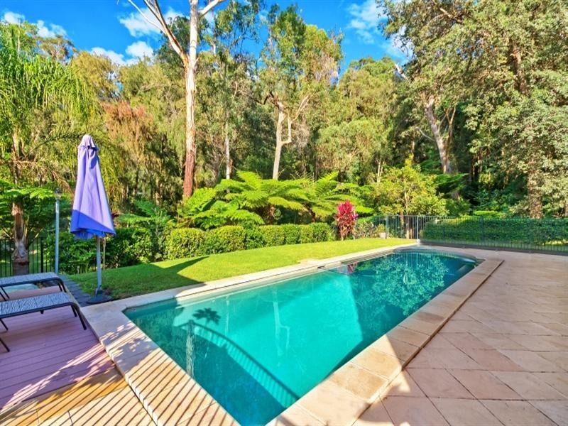 32 Scott Street, Point Clare NSW 2250