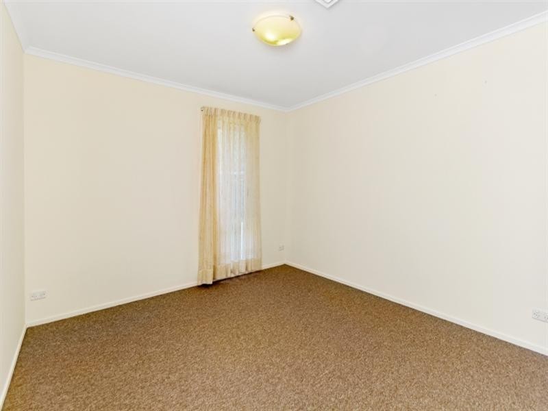 37 Chamberlain Road, Wyoming NSW 2250