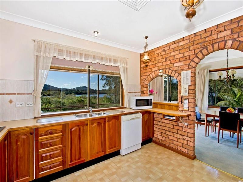 Point Clare NSW 2250