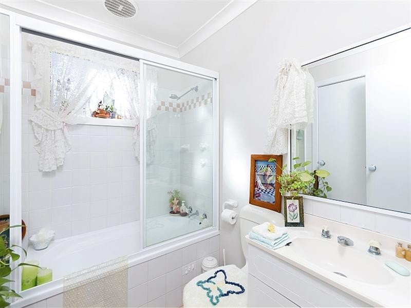 5/219 Brisbane Water Drive, Point Clare NSW 2250