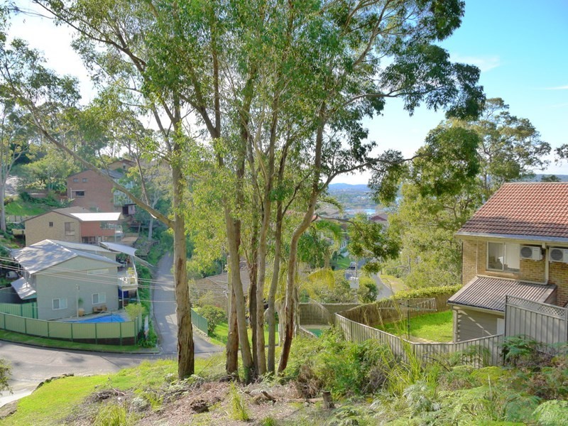 32 Indra Road, Tascott NSW 2250