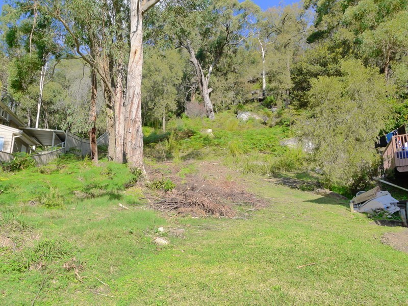 32 Indra Road, Tascott NSW 2250
