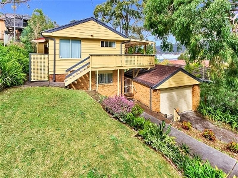 6 Bluefish Crescent, Tascott NSW 2250