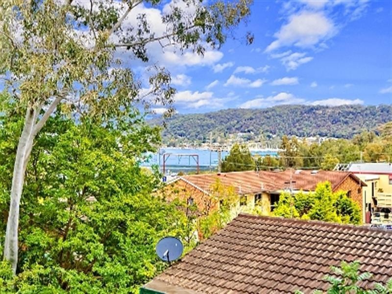 6 Bluefish Crescent, Tascott NSW 2250