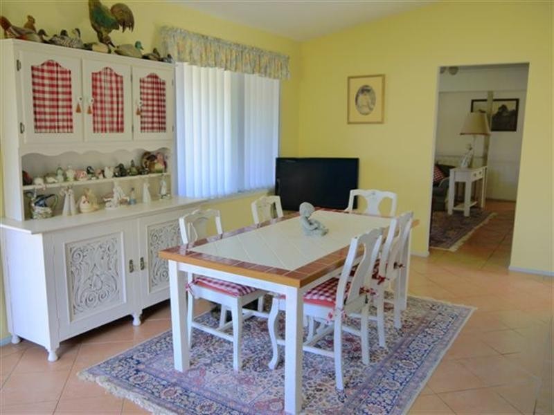 10 Oxley Place, Point Clare NSW 2250