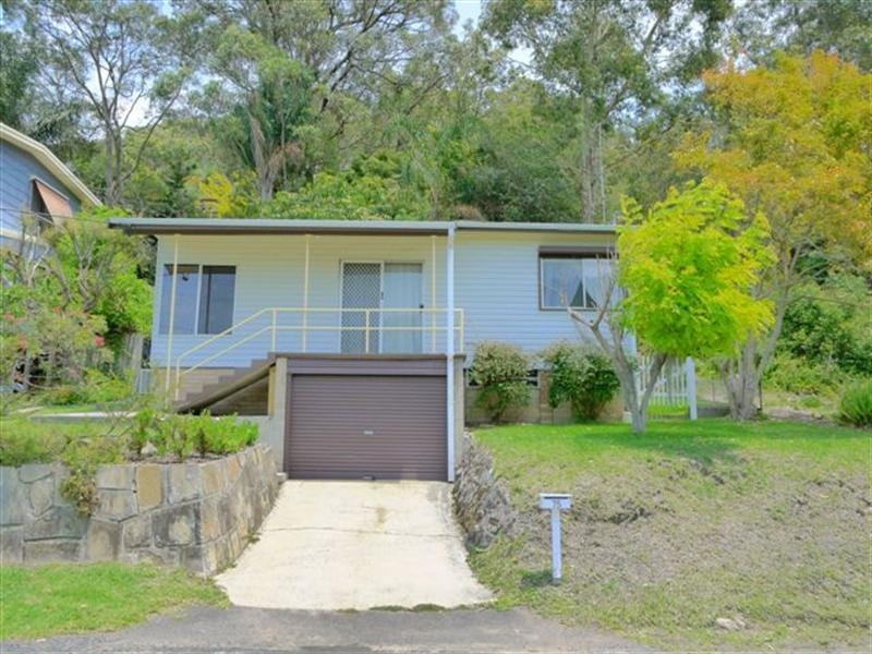 75 Melaleuca Crescent, Tascott NSW 2250