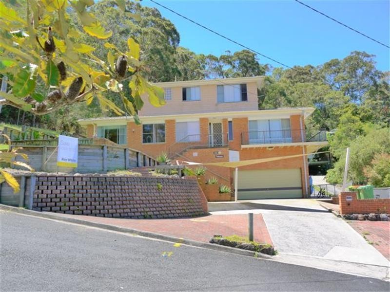 33 Scott Street, Point Clare NSW 2250