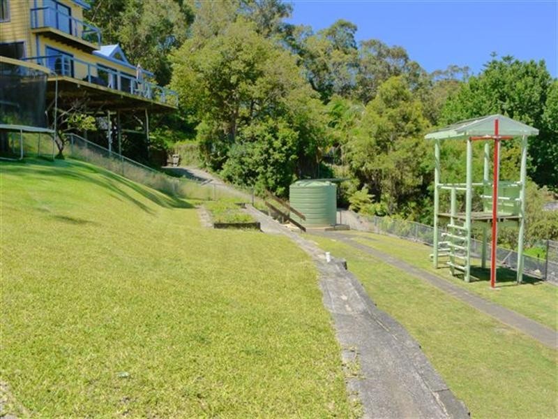 33 Scott Street, Point Clare NSW 2250