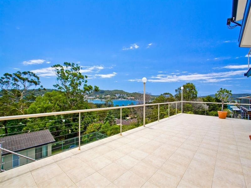19 Penang Street, Point Clare NSW 2250