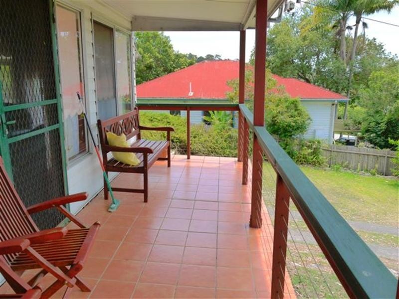 31 Brisbane Water Drive, Point Clare NSW 2250