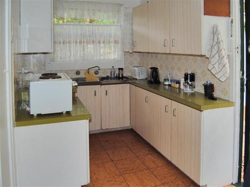 13 Melaleuca Crescent, Tascott NSW 2250