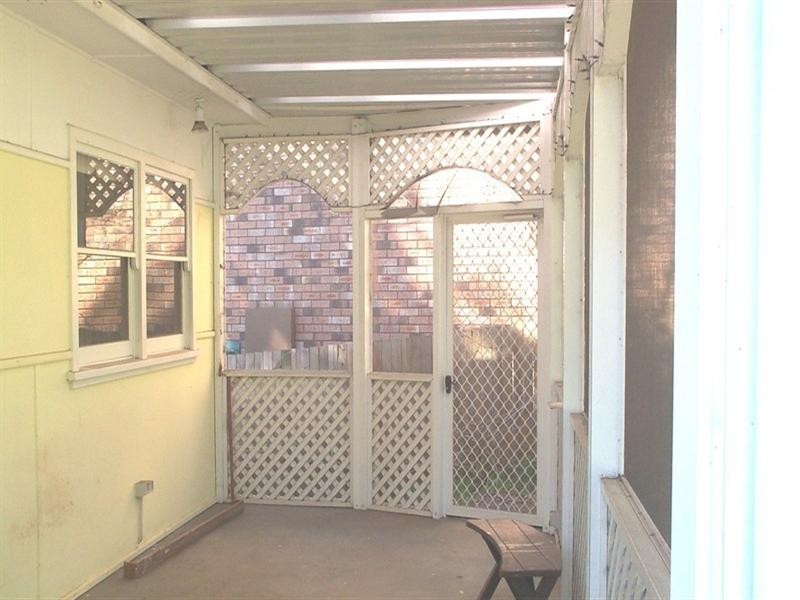 141 Brisbane Water Drive, Point Clare NSW 2250