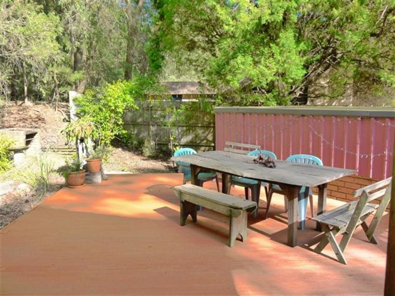 20 Nari Avenue, Point Clare NSW 2250